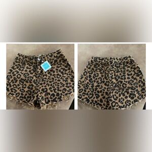 Boutique leopard shorts